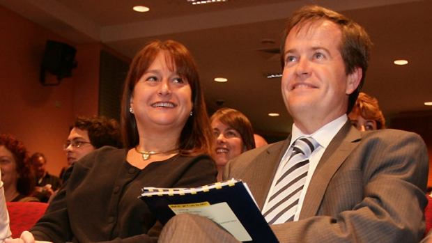 [Image: bill-shorten-and-his-first-wife-debbie-b...n-2007.png]